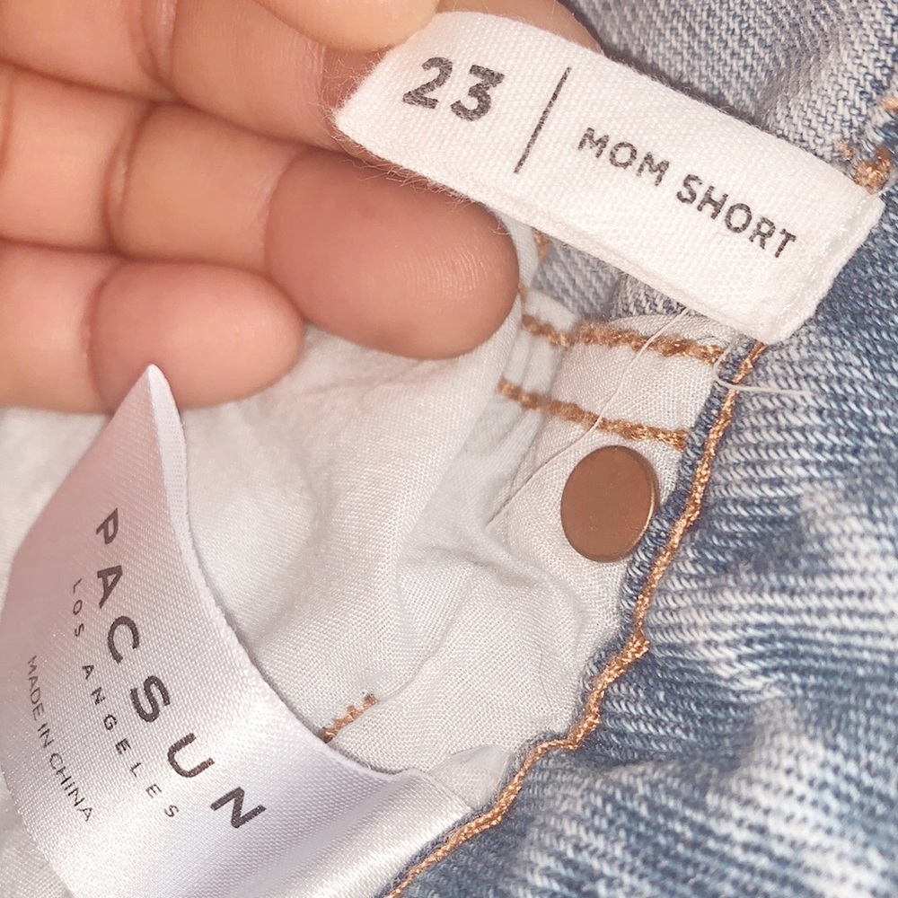 Pacsun High Waisted Mom Shorts - Picture 4 of 5